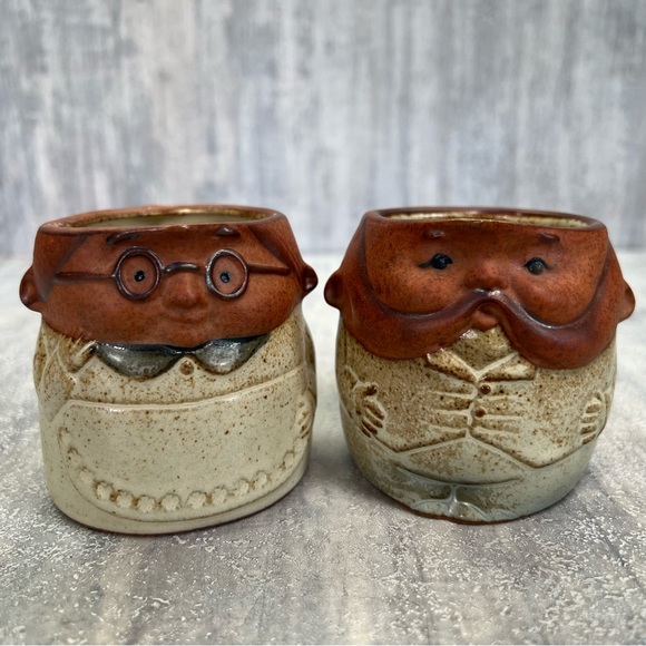 2 Face Mugs Man & Woman Art Pottery UCTICI Gempo Japan Moustache Vtg 3D - Picture 7 of 9